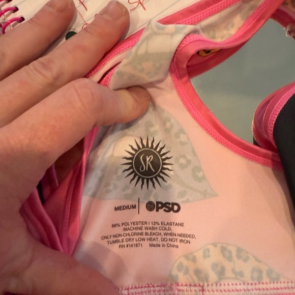 NWOT PSD Cheetah Lips Sports Bra Size Medium - Picture 4 of 4
